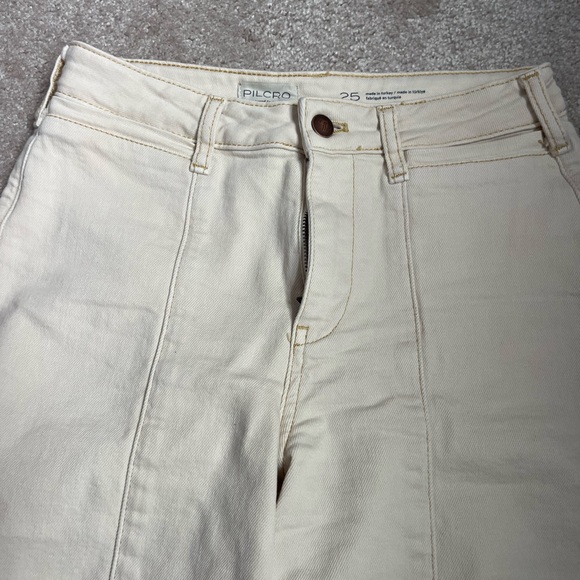 Pilcro Anthropologie sz 25 buttery cream Denim wide cuff wide leg jeans - Picture 4 of 10